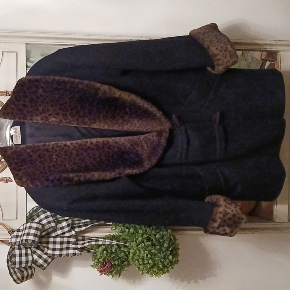 Luxurious! ⚜️ Ashley Scott ⚜️Wool Coat w/Cheetah Fax Fur Trim
